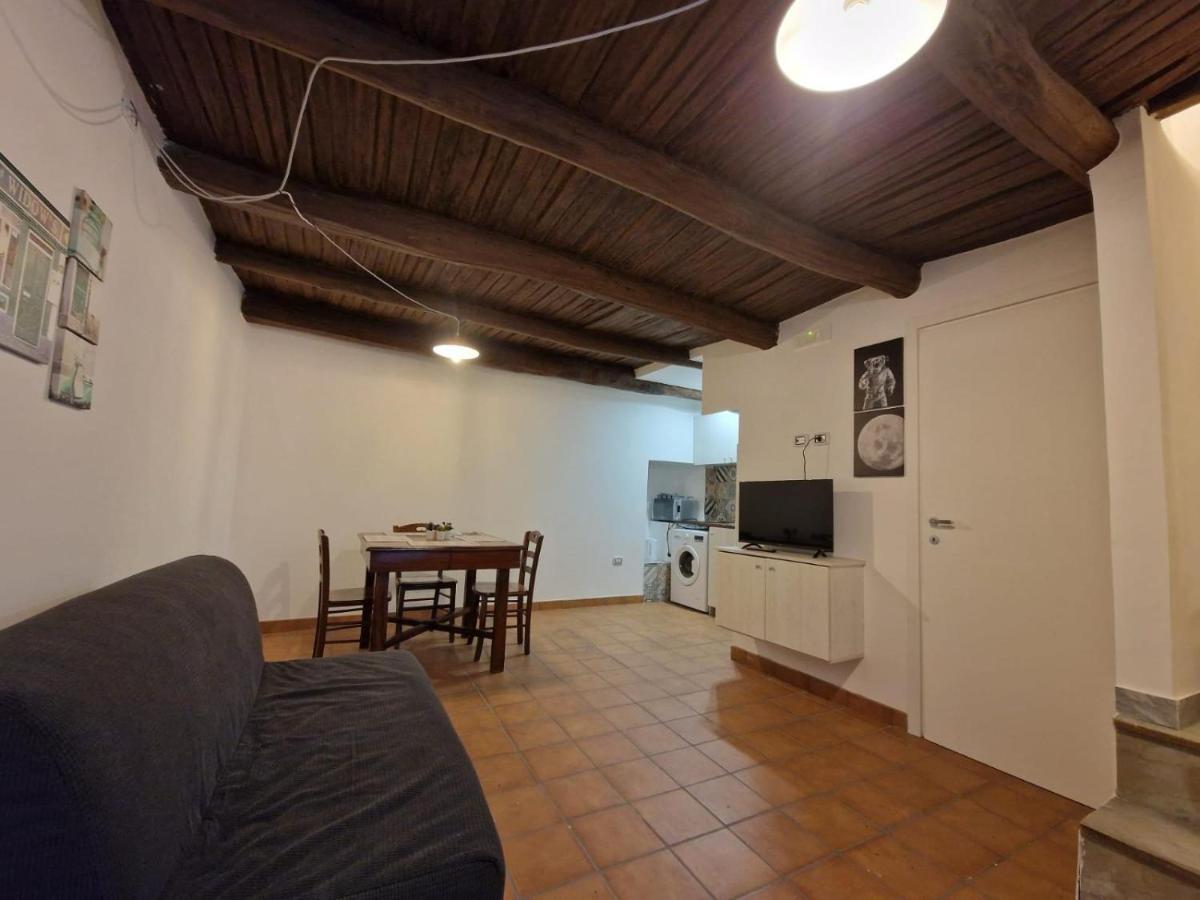 House Of The Night Appartement Napels Buitenkant foto